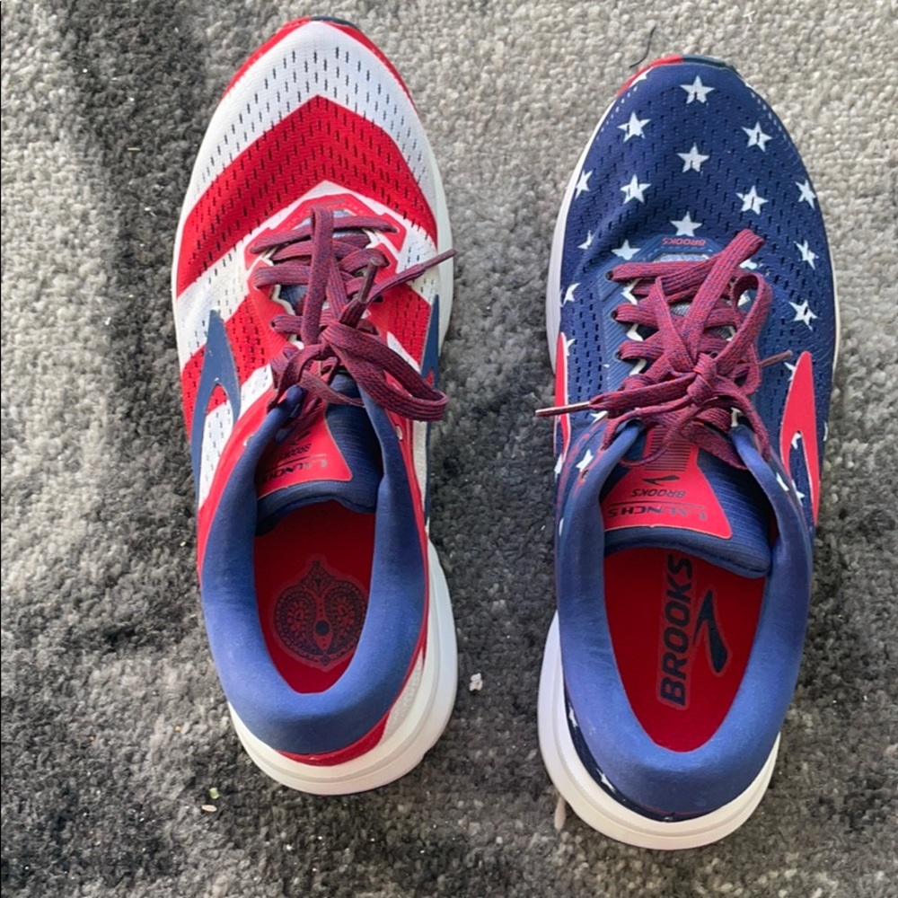 Brooks Launch 5 2018 limited edition sneakers.